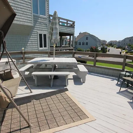 677, Windswept Ii- Oceanside, Community Pool, Community Amenities Villa